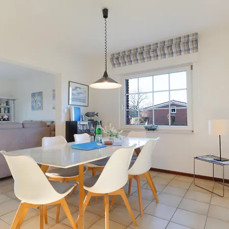 Gundelsby * Hasselberg (Schleswig-Holstein)