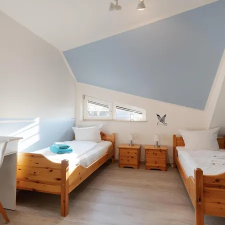 Gundelsby * Hasselberg (Schleswig-Holstein)